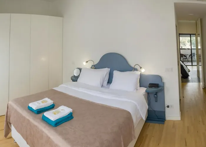 Marketplace 1 * Ponta Delgada