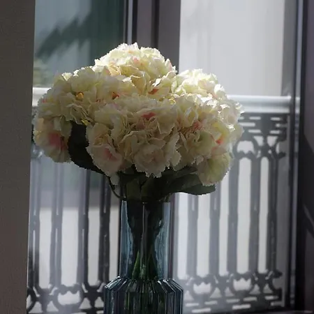 Apartment Marketplace 1